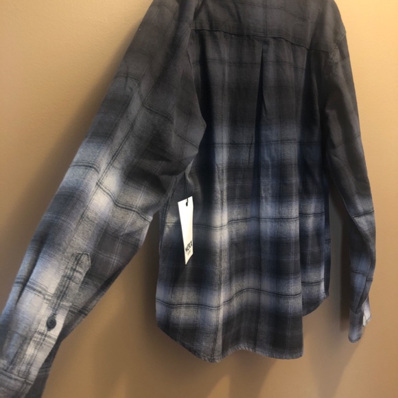 NEW⭐️Mexx Charcoal plaid button down - Picture 5 of 8